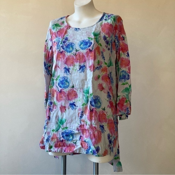 Theophilus | Floral Watercolor Long Sleeve Tunic Top - Picture 1 of 4